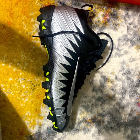 Nike Alpha Cleats - NIB!! - Picture 2 of 4
